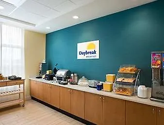 Days Inn & Suites By Wyndham Caldwell 