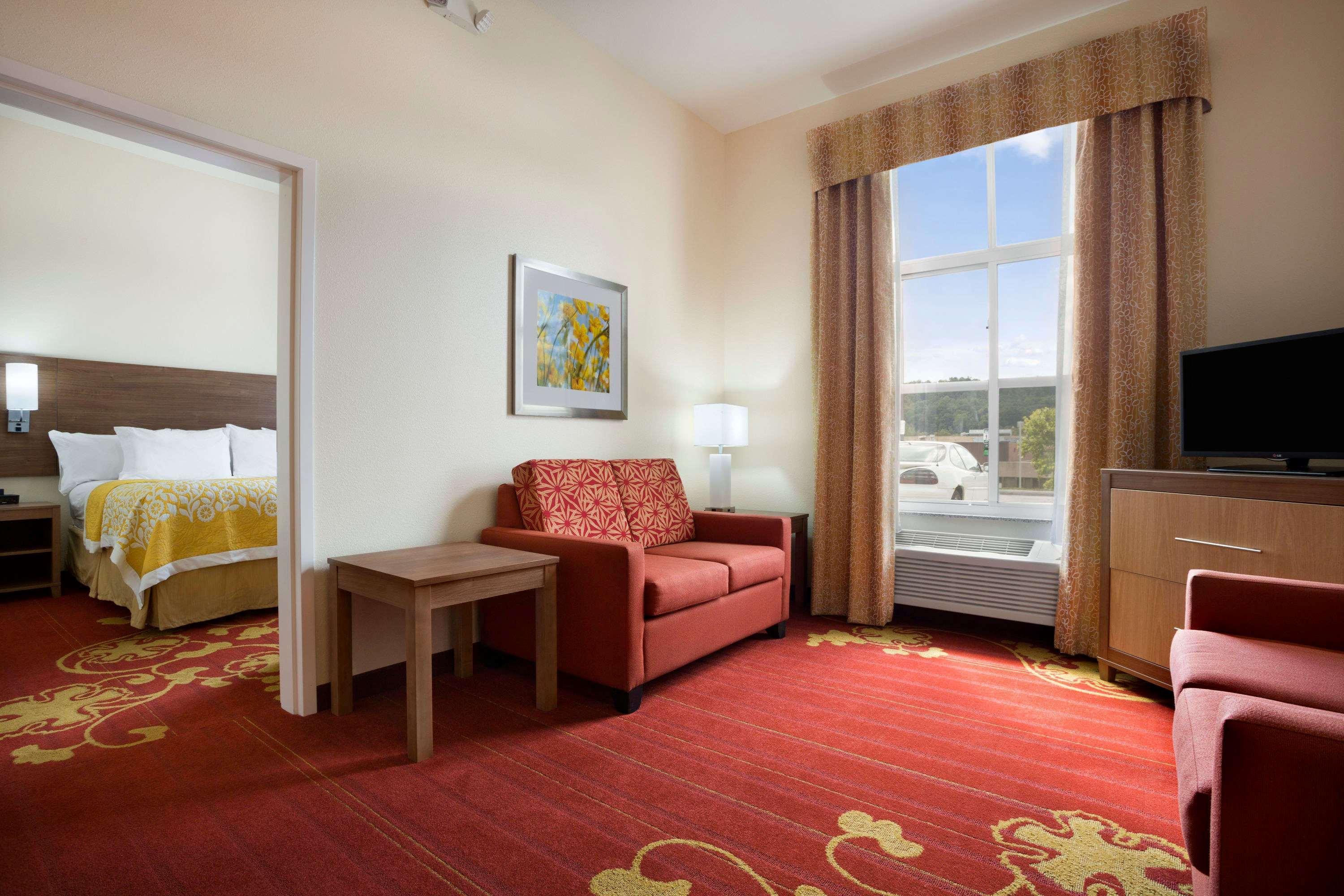 Hotel Days & By Wyndham 2*